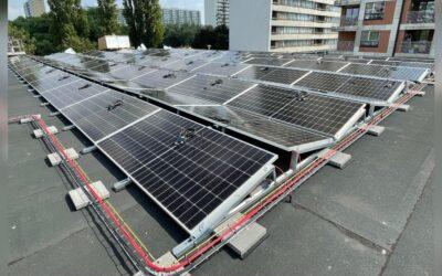 Plaatsing zonnepanelen op het dak van Laudato Si’